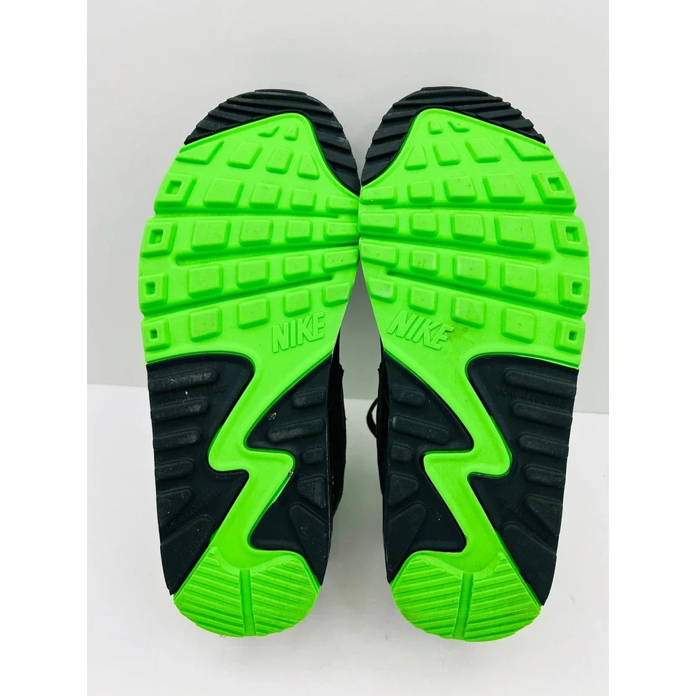 Nike Air‎ Max 90 Sneakers Youth Sz 7Y Green New